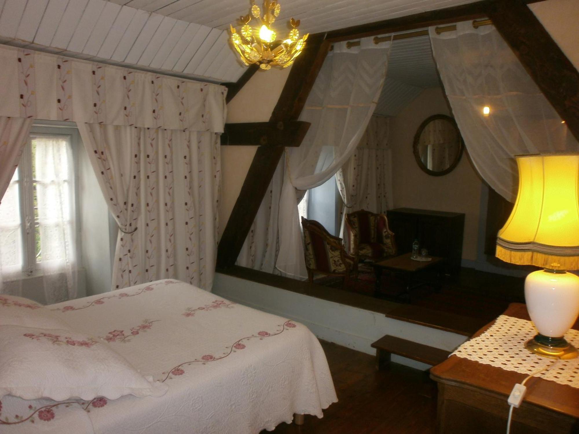 Le Chateau De Prauthoy Екстериор снимка