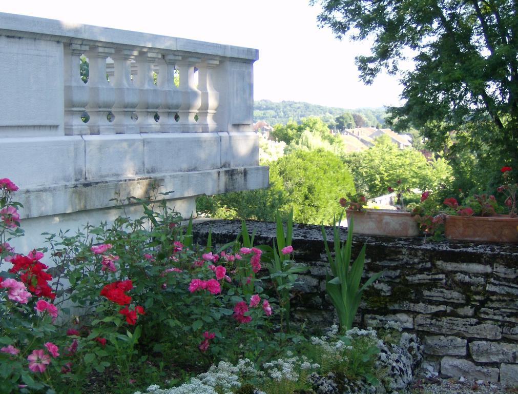 Le Chateau De Prauthoy Екстериор снимка
